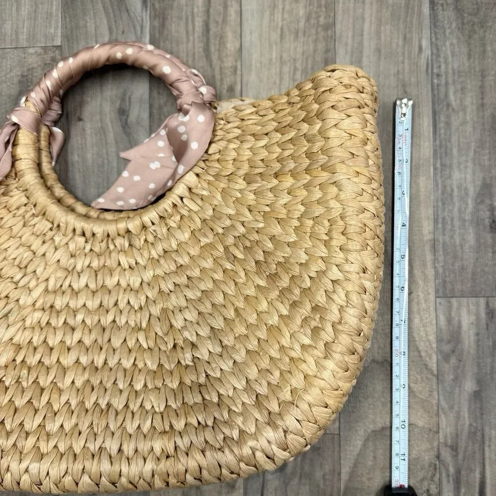 LC Lauren Conrad Woven Straw Tote in Natural Beige